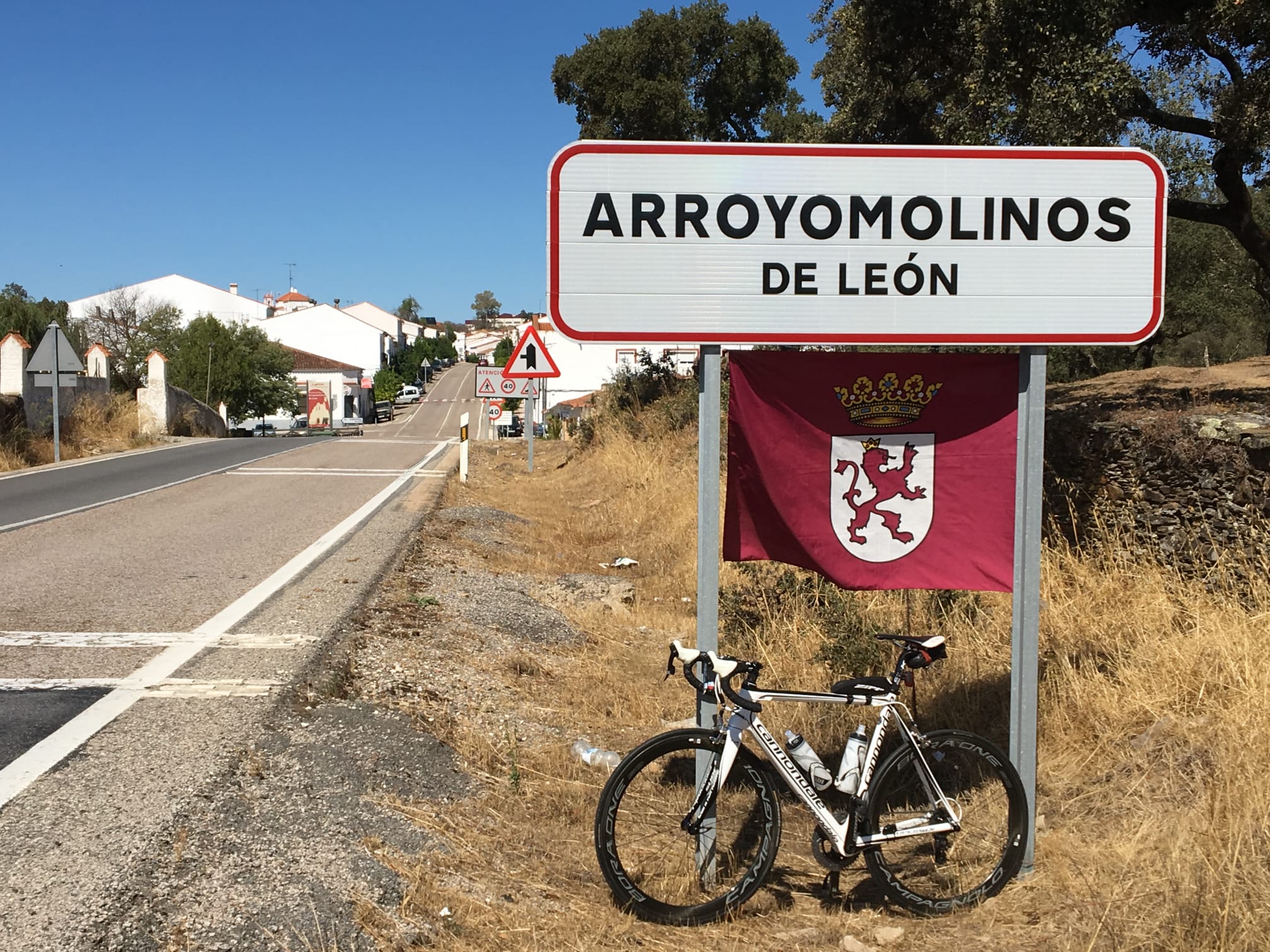 Arroyomolinos de León